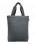 BOTTEGA VENETA（ボッテガベネタ）の古着「イントレチャートトートバッグ」｜グレー