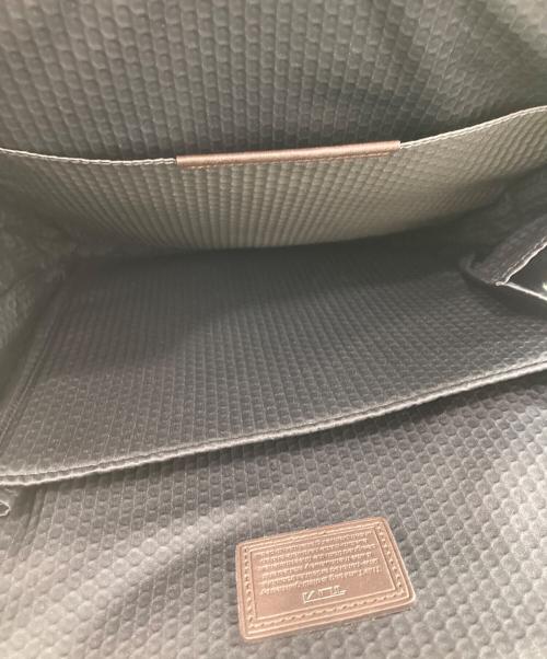TUMI（トゥミ）TUMI (トゥミ) ALPHA BRAVO Kingsville Deluxe Brief Pack ブラックの古着・服飾アイテム