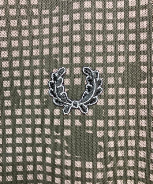FRED PERRY（フレッドペリー）FRED PERRY (フレッドペリー) トラックジャケット カーキ サイズ:Sの古着・服飾アイテム