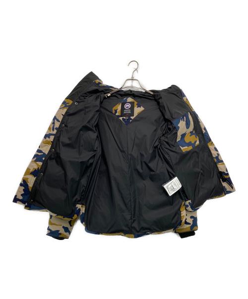 CANADA GOOSE（カナダグース）CANADA GOOSE (カナダグース) Macmillan Parka/マクミランパーカ ベージュ×ネイビー サイズ:Mの古着・服飾アイテム