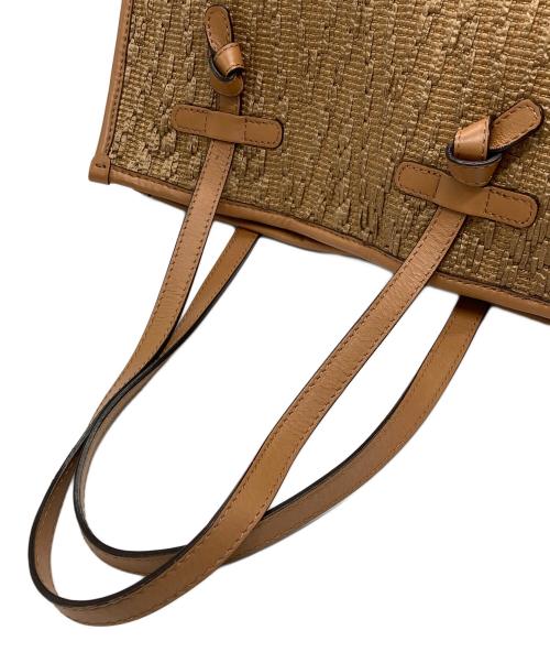GIANNI CHIARINI（ジャンニ キアリーニ）GIANNI CHIARINI (ジャンニ キアリーニ) マルチェッラ カゴトートバッグ ベージュの古着・服飾アイテム