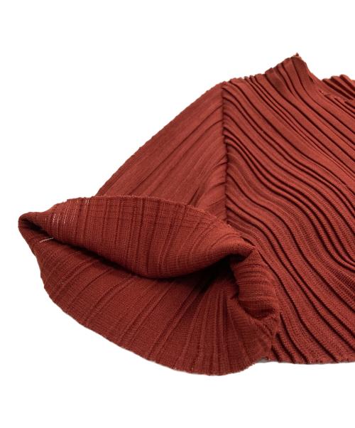 PLEATS PLEASE（プリーツプリーズ）PLEATS PLEASE (プリーツプリーズ) 半袖プリーツカットソー レッド サイズ:SIZE 3の古着・服飾アイテム