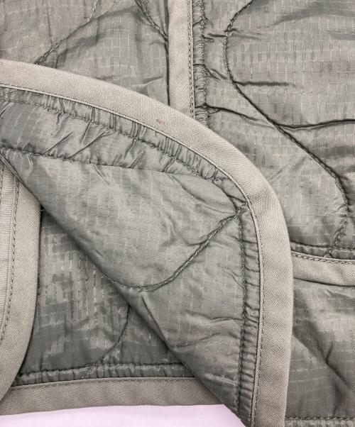 CDG（シーディージー）CDG (シーディージー) ALPHA (アルファ) キルティングジャケット カーキ サイズ:Mの古着・服飾アイテム