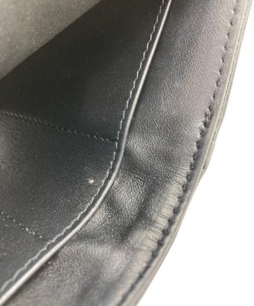 CHANEL（シャネル）CHANEL (シャネル) カメリア キャビアスキン3つ折り財布 ブラックの古着・服飾アイテム