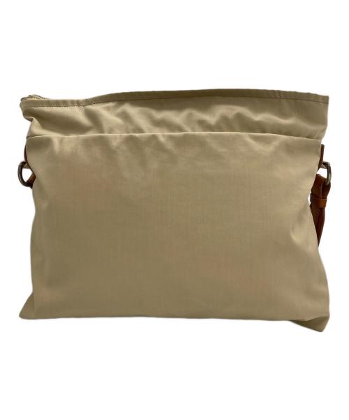 GUCCI（グッチ）GUCCI (グッチ) シェリーラインショルダーバッグ ベージュの古着・服飾アイテム