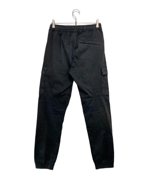 STONE ISLAND（ストーンアイランド）STONE ISLAND (ストーンアイランド) ガーメントダイコットンウールストレッチサテンシャーリングテーパードリブカーゴパンツ ブラック サイズ:30の古着・服飾アイテム