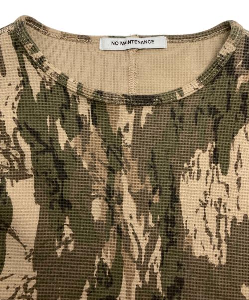 NO MAINTENANCE（ノーメンテナンス）NO MAINTENANCE (ノーメンテナンス) リアルツリーサーマルカットソー カーキ サイズ:Mの古着・服飾アイテム