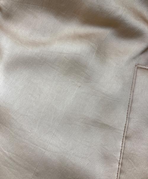 SueUNDERCOVER（スーアンダーカバー）SueUNDERCOVER (スーアンダーカバー) バタフライアップリケジップアップジャケット ベージュ サイズ:2の古着・服飾アイテム