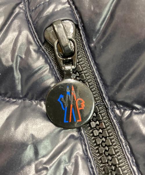 MONCLER（モンクレール）MONCLER (モンクレール) ダウンコート ネイビー サイズ:116㎝（キッズ）の古着・服飾アイテム