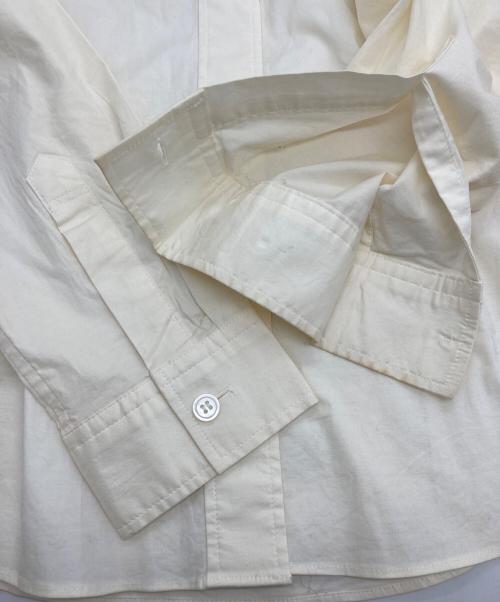 ISSEY MIYAKE（イッセイミヤケ）ISSEY MIYAKE (イッセイミヤケ) フェイクファーバンドカラーシャツ ベージュ サイズ:2の古着・服飾アイテム