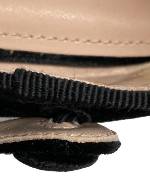 MIU MIU（ミュウミュウ）MIU MIU (ミュウミュウ) ベロアストラップ バレエシューズ/パンプス ブラック サイズ:39の古着・服飾アイテム