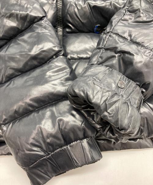 MONCLER（モンクレール）MONCLER (モンクレール) Bady ショート ダウンジャケット ネイビーの古着・服飾アイテム