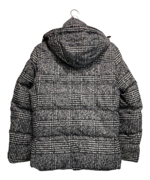 BLACK LABEL CRESTBRIDGE（ブラックレーベル クレストブリッジ）BLACK LABEL CRESTBRIDGE (ブラックレーベル クレストブリッジ) グレンチェックプリント ダウンジャケット ホワイト×ブラック サイズ:Lの古着・服飾アイテム