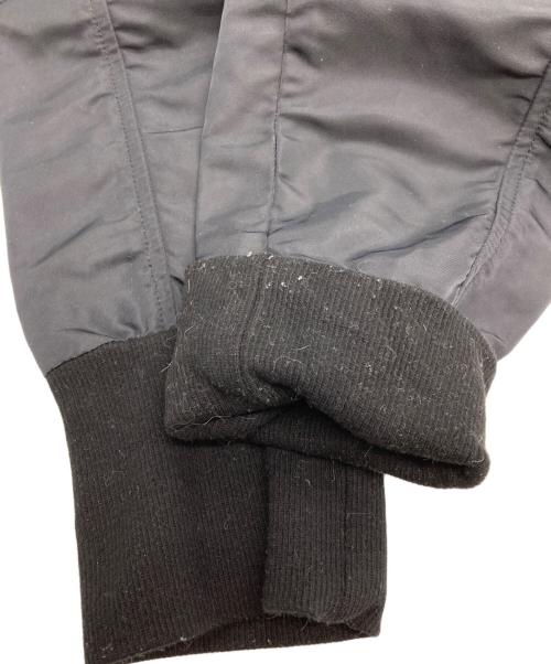 JULIUS（ユリウス）JULIUS (ユリウス) フライトカーゴパンツ ブラック サイズ:1の古着・服飾アイテム