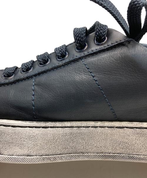 Santoni（サントーニ）Santoni (サントーニ) エイジング加工ローカットスニーカー ブラック サイズ:24の古着・服飾アイテム