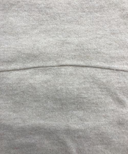 45R（フォーティファイブ・アール）45R (フォーティファイブ・アール) フラワーモチーフ フロート縮絨 ニット ベスト ベージュ サイズ:3の古着・服飾アイテム