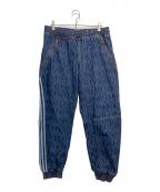 adidas×Ivy Parkアディダス×アイヴィーパーク）の古着「Monogram Denim Track Pant」｜インディゴ