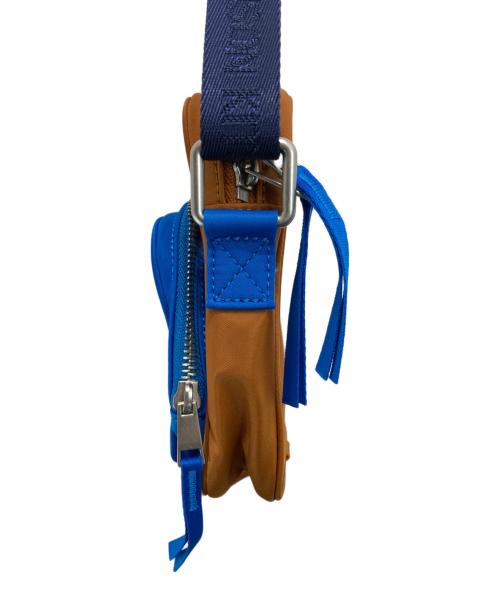 maison kitsune（メゾンキツネ）maison kitsune (メゾンキツネ) ナイロンショルダーバッグ ブルー×ブラウン 未使用品の古着・服飾アイテム