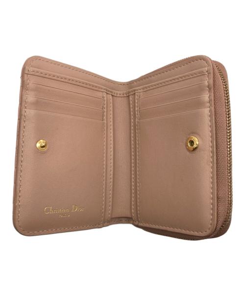 Christian Dior（クリスチャン ディオール）Christian Dior (クリスチャン ディオール) カナージュ Caro Scarlet /カロ スカーレットウォレット ピンクの古着・服飾アイテム