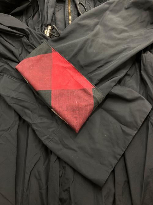 BLUE LABEL CRESTBRIDGE（ブルーレーベルクレストブリッジ）BLUE LABEL CRESTBRIDGE (ブルーレーベルクレストブリッジ) ライトファンクションタフタコート ブラック サイズ:38の古着・服飾アイテム