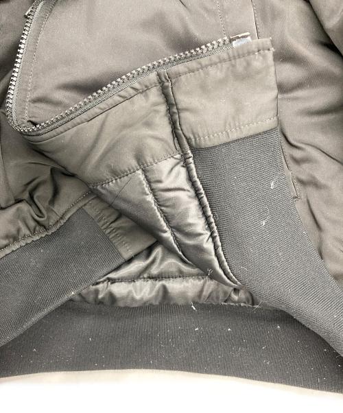 AVIREX（アヴィレックス）AVIREX (アヴィレックス) 中綿ミリタリージャケット ブラック サイズ:Mの古着・服飾アイテム