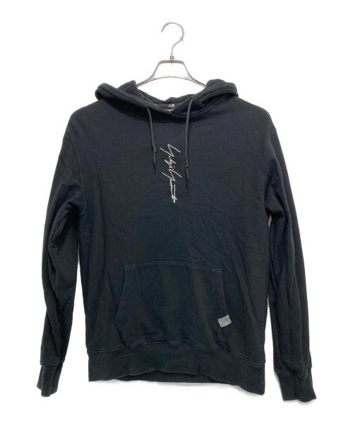 New Era（ニューエラ）New Era (ニューエラ) Yohji Yamamoto pour homme (ヨウジヤマモト プールオム) コラボ刺繍パーカー ブラック サイズ:Sの古着・服飾アイテム