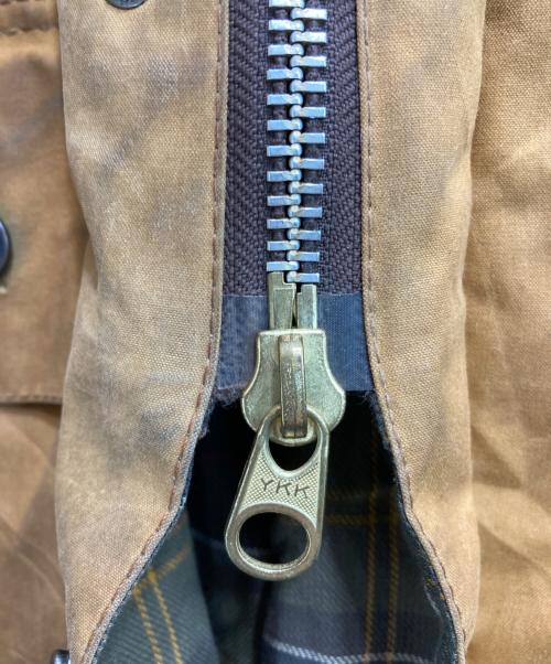 Barbour（バブアー）Barbour (バブアー) [古着]00’s CLASSIC MOORLAND オイルドジャケット ブラウン サイズ:C44/112CMの古着・服飾アイテム