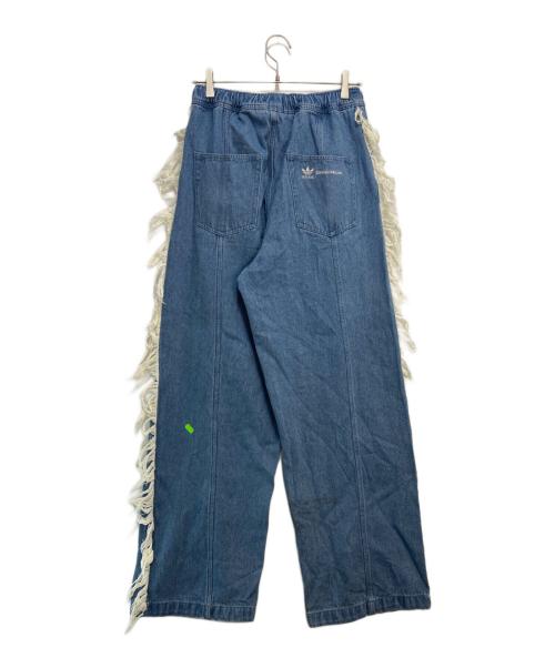 adidas（アディダス）adidas (アディダス) KSENIA SCHNAIDER (クセニア シュナイダー) デニム フレイドジーンズ インディゴ サイズ:Lの古着・服飾アイテム
