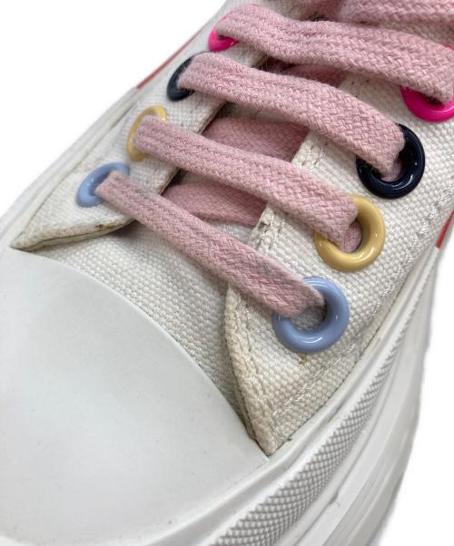 ALEXANDER McQUEEN（アレキサンダーマックイーン）ALEXANDER McQUEEN (アレキサンダーマックイーン) TREAD SLICK ローカットスニーカー ホワイト サイズ:36の古着・服飾アイテム