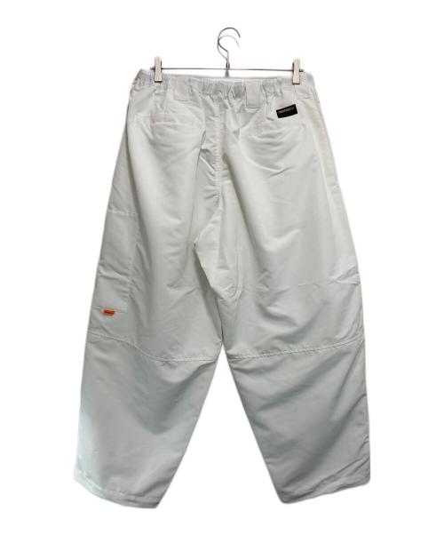TIGHTBOOTH PRODUCTION（タイトブースプロダクション）TIGHTBOOTH PRODUCTION (タイトブースプロダクション) RIPSTOP BALLOON CARGO PANTS ホワイト サイズ:Lの古着・服飾アイテム