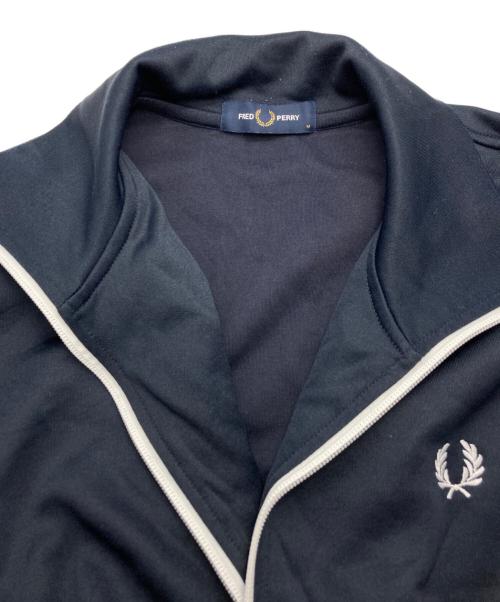 FRED PERRY（フレッドペリー）FRED PERRY (フレッドペリー) トラックジャケット ネイビー サイズ:Mの古着・服飾アイテム