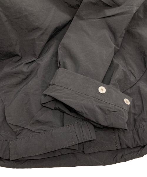 maison kitsune（メゾンキツネ）MAISON KITSUNE (メゾンキツネ) Classic Fox Patch Windbreaker ブラック サイズ:L 未使用品の古着・服飾アイテム