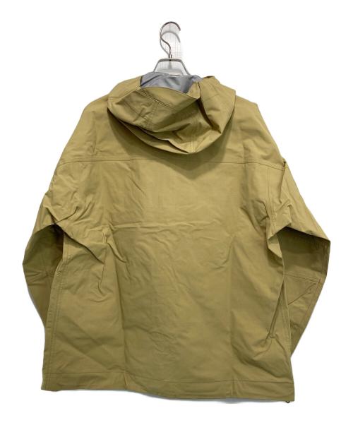 maison kitsune（メゾンキツネ）maison kitsune (メゾンキツネ) CAMP PARKA カーキ サイズ:XL 未使用品の古着・服飾アイテム