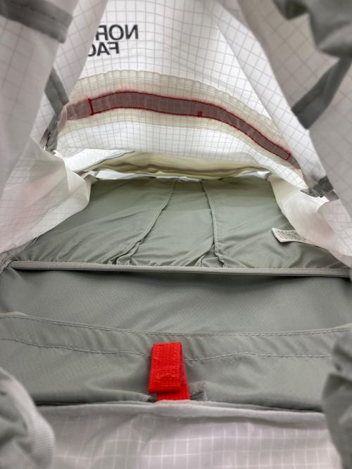 THE NORTH FACE（ザ ノース フェイス）THE NORTH FACE (ザ ノース フェイス) Phantom 50 ホワイトの古着・服飾アイテム