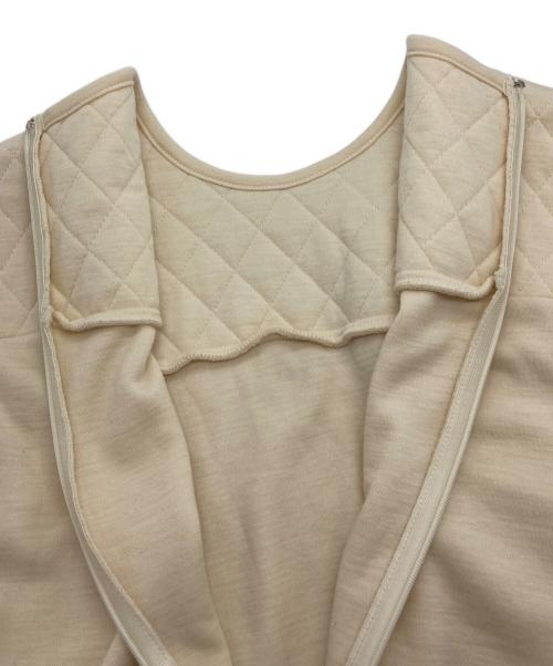 BORDERS at BALCONY（ボーダーズアットバルコニー）BORDERS AT BALCONY (ボーダーズアットバルコニー) キルティング ウール ワンピース ベージュ サイズ:36の古着・服飾アイテム