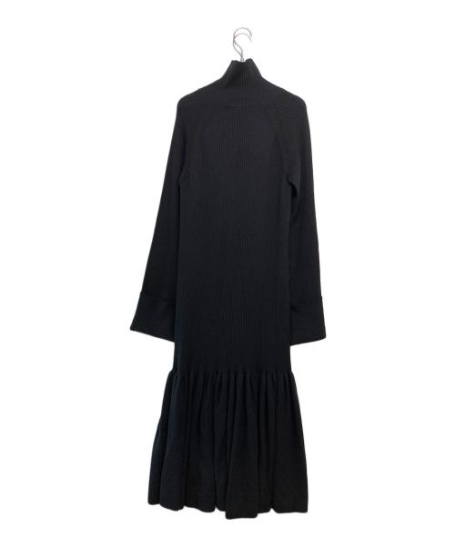 uncrave（アンクレイヴ）uncrave (アンクレイヴ) シルキーウール 袖ボリュームワンピース ブラック サイズ:1の古着・服飾アイテム