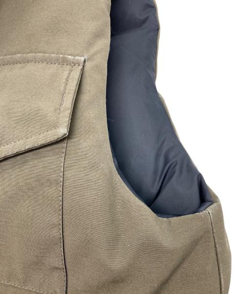 CANADA GOOSE（カナダグース）CANADA GOOSE (カナダグース) MONTREAL VEST/モントリオールダウンベスト カーキ サイズ:Sの古着・服飾アイテム