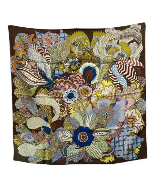 HERMES（エルメス）HERMES (エルメス) カレ90 FLEURS DINDIENNES「インドの花」 ブラウン×イエローの古着・服飾アイテム