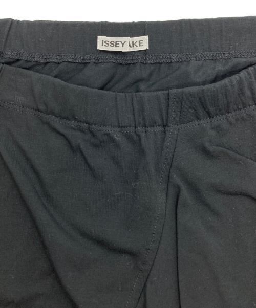 ISSEY MIYAKE（イッセイミヤケ）ISSEY MIYAKE (イッセイミヤケ) フリルスカート ブラック サイズ:3の古着・服飾アイテム
