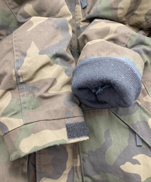 THE NORTH FACE（ザ ノース フェイス）THE NORTH FACE (ザ ノース フェイス)  Novelty Elebus Jacket/ノベルティ エレバス ダウンジャケット カーキ サイズ:XLの古着・服飾アイテム