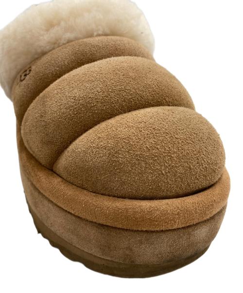 UGG（アグ）UGG (アグ) スリッポン ベージュ サイズ:24の古着・服飾アイテム