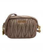 MIU MIUミュウミュウ）の古着「マテラッセミニショルダーバッグ」｜ピンク