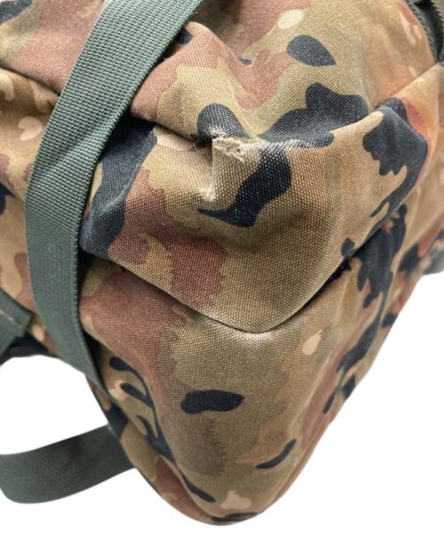 SUPREME（シュプリーム）SUPREME (シュプリーム) BACKPACK カーキの古着・服飾アイテム