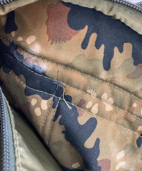 SUPREME（シュプリーム）SUPREME (シュプリーム) BACKPACK カーキの古着・服飾アイテム