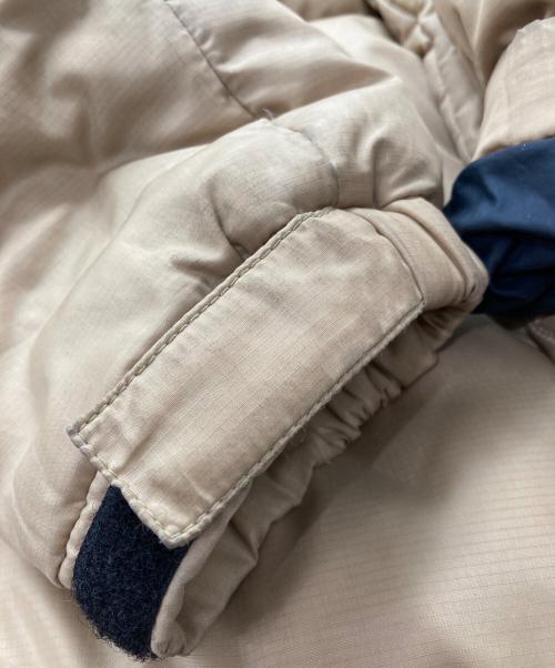 ARCTIC EXPLORER（アークティックエクスプローラー）ARCTIC EXPLORER (アークティックエクスプローラー) ダウンジャケット ベージュ サイズ:Sの古着・服飾アイテム