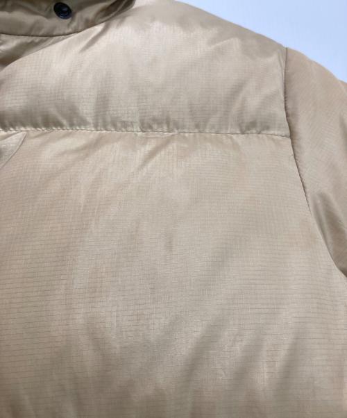 ARCTIC EXPLORER（アークティックエクスプローラー）ARCTIC EXPLORER (アークティックエクスプローラー) ダウンジャケット ベージュ サイズ:Sの古着・服飾アイテム