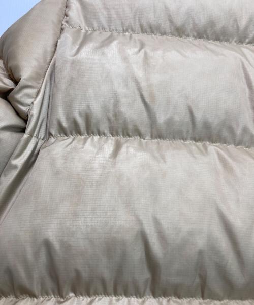 ARCTIC EXPLORER（アークティックエクスプローラー）ARCTIC EXPLORER (アークティックエクスプローラー) ダウンジャケット ベージュ サイズ:Sの古着・服飾アイテム