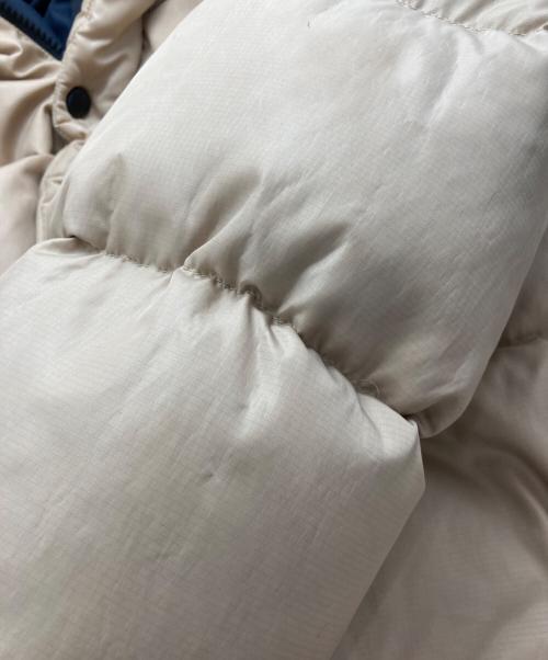 ARCTIC EXPLORER（アークティックエクスプローラー）ARCTIC EXPLORER (アークティックエクスプローラー) ダウンジャケット ベージュ サイズ:Sの古着・服飾アイテム