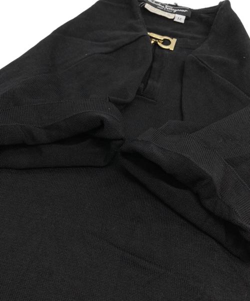 Salvatore Ferragamo（サルヴァトーレ フェラガモ）Salvatore Ferragamo (サルヴァトーレ フェラガモ) ガンチーニカットソー ブラック サイズ:Mの古着・服飾アイテム