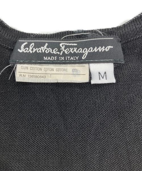Salvatore Ferragamo（サルヴァトーレ フェラガモ）Salvatore Ferragamo (サルヴァトーレ フェラガモ) ガンチーニカットソー ブラック サイズ:Mの古着・服飾アイテム